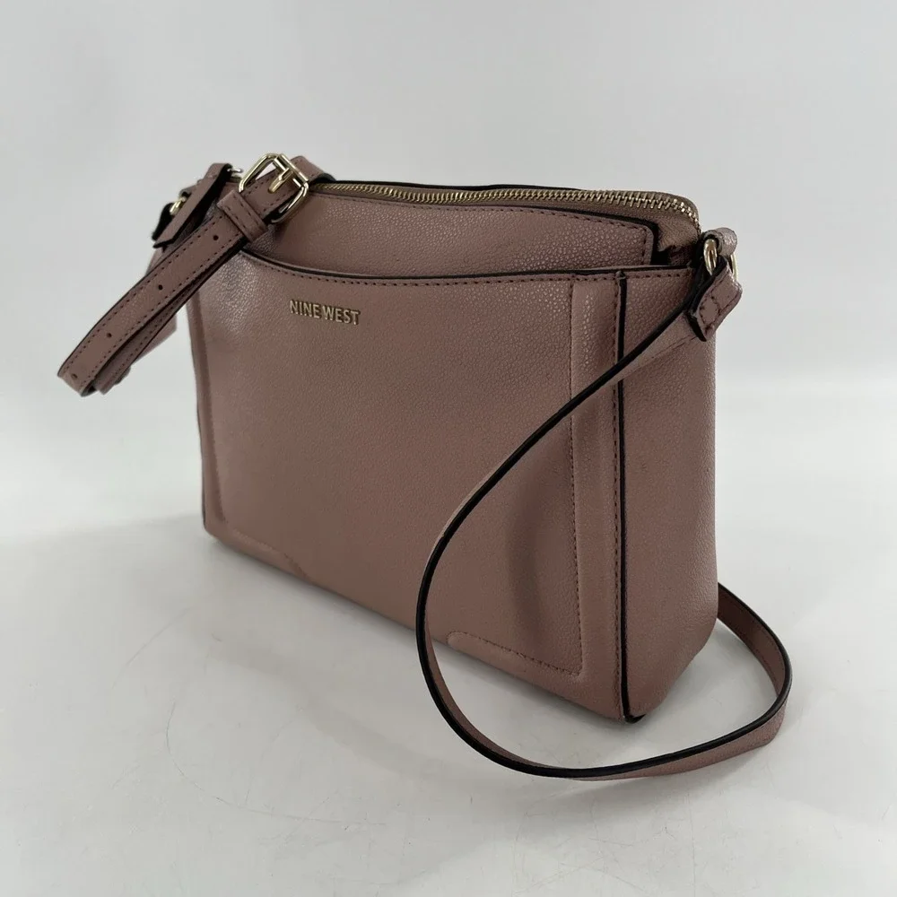 Nine West Shayden Jet Set Crossbody Begonia Dusty Rose‎ Mauve Pastel Pink Bag